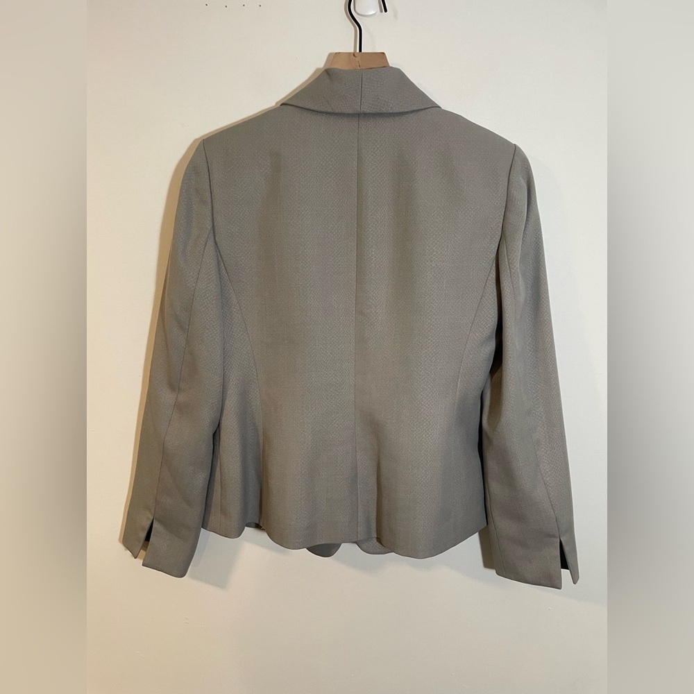 Le Suit Blazer Jacket Gray Silver Women’s Size 8 Professional Career Pleating - Picture 6 of 14